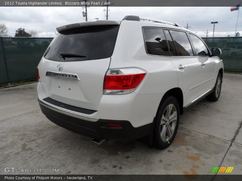 Blizzard White Pearl / Ash 2012 Toyota Highlander Limited