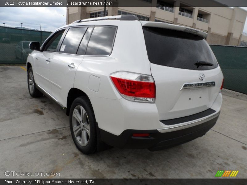 Blizzard White Pearl / Ash 2012 Toyota Highlander Limited