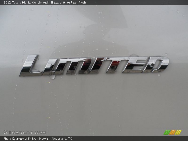 Blizzard White Pearl / Ash 2012 Toyota Highlander Limited
