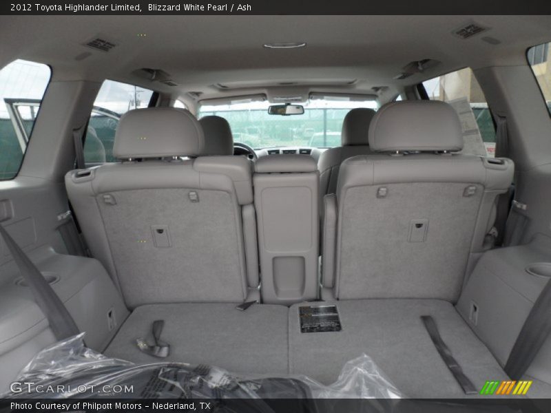Blizzard White Pearl / Ash 2012 Toyota Highlander Limited