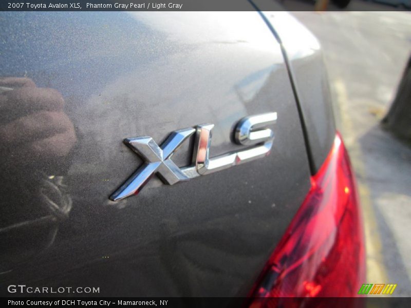 Phantom Gray Pearl / Light Gray 2007 Toyota Avalon XLS
