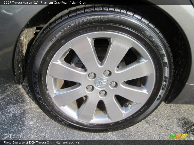 Phantom Gray Pearl / Light Gray 2007 Toyota Avalon XLS