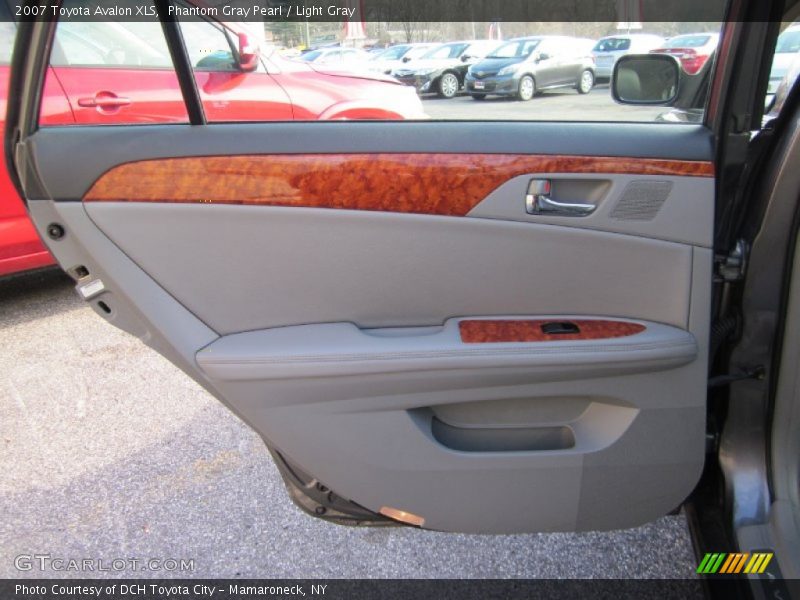 Phantom Gray Pearl / Light Gray 2007 Toyota Avalon XLS