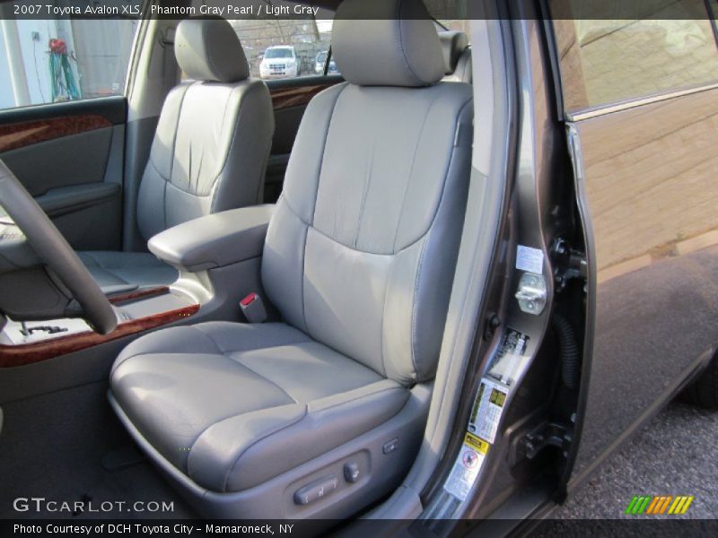 Phantom Gray Pearl / Light Gray 2007 Toyota Avalon XLS