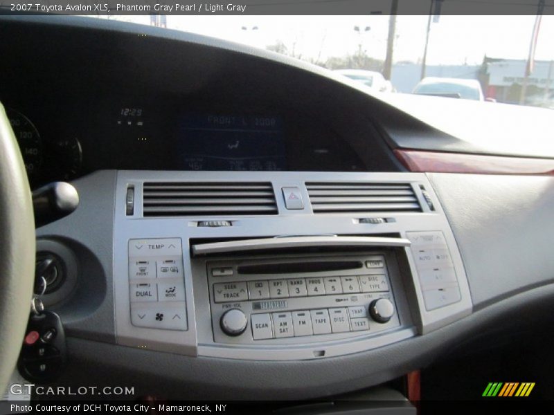 Phantom Gray Pearl / Light Gray 2007 Toyota Avalon XLS