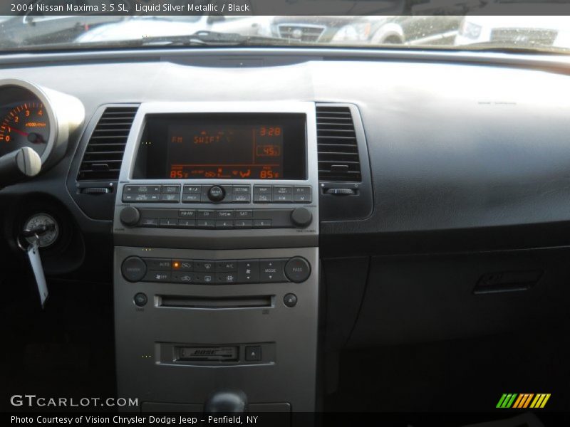 Liquid Silver Metallic / Black 2004 Nissan Maxima 3.5 SL