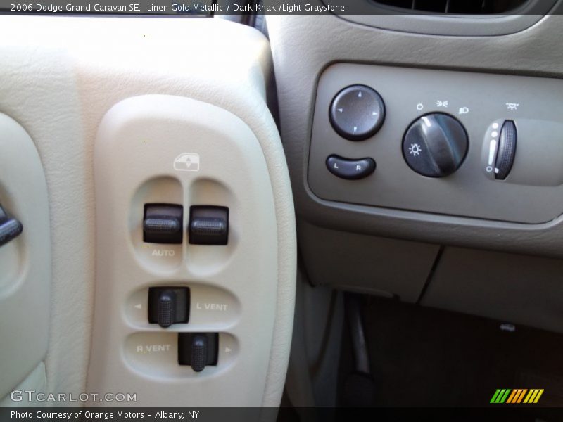 Linen Gold Metallic / Dark Khaki/Light Graystone 2006 Dodge Grand Caravan SE