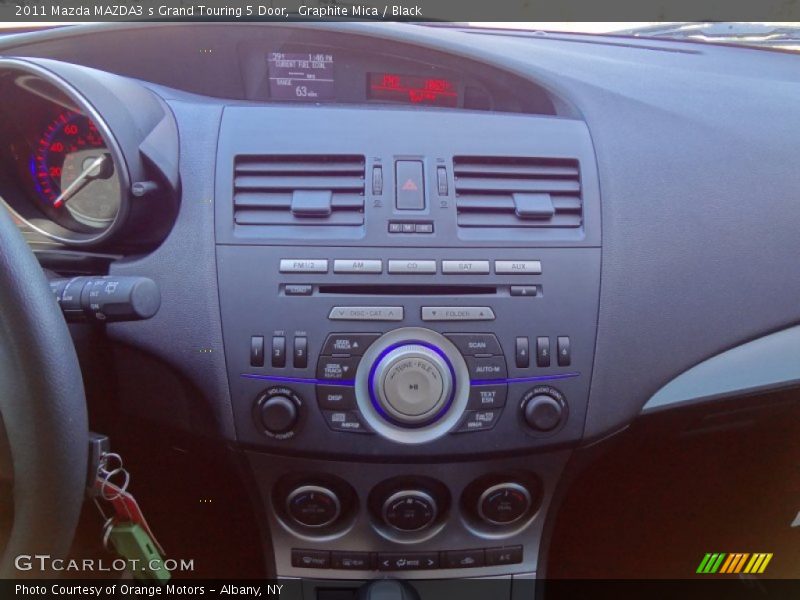 Controls of 2011 MAZDA3 s Grand Touring 5 Door