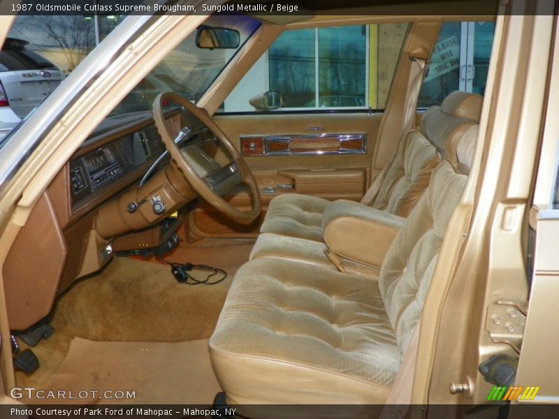 Sungold Metallic / Beige 1987 Oldsmobile Cutlass Supreme Brougham