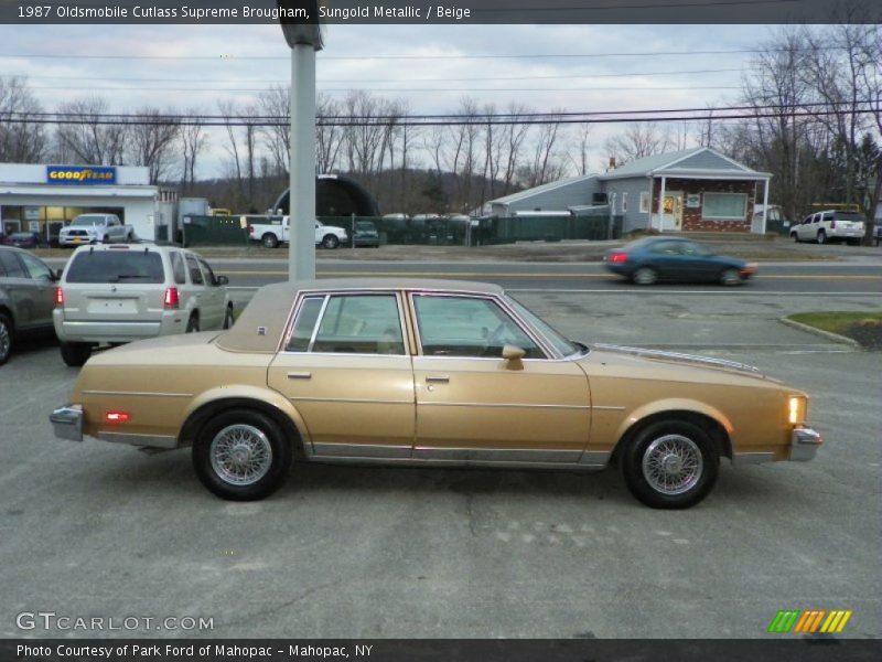 Sungold Metallic / Beige 1987 Oldsmobile Cutlass Supreme Brougham