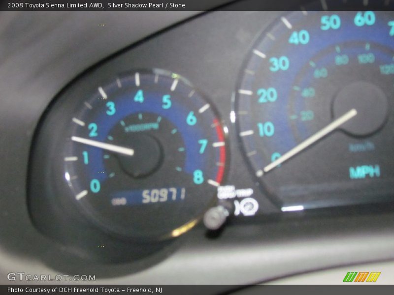 Silver Shadow Pearl / Stone 2008 Toyota Sienna Limited AWD