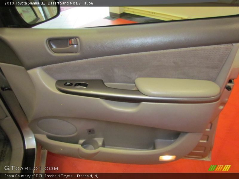 Desert Sand Mica / Taupe 2010 Toyota Sienna LE
