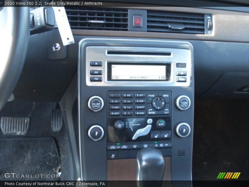 Seville Grey Metallic / Anthracite 2010 Volvo S80 3.2