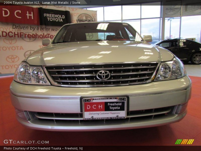 Lunar Mist Metallic / Stone 2004 Toyota Avalon XLS