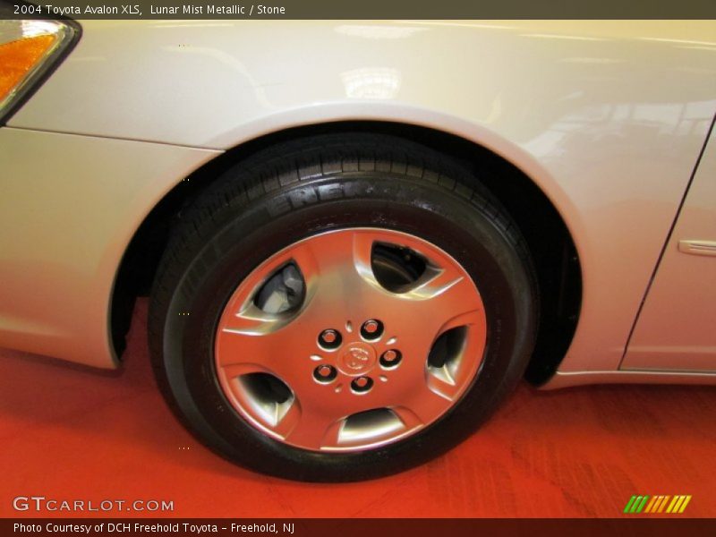 Lunar Mist Metallic / Stone 2004 Toyota Avalon XLS