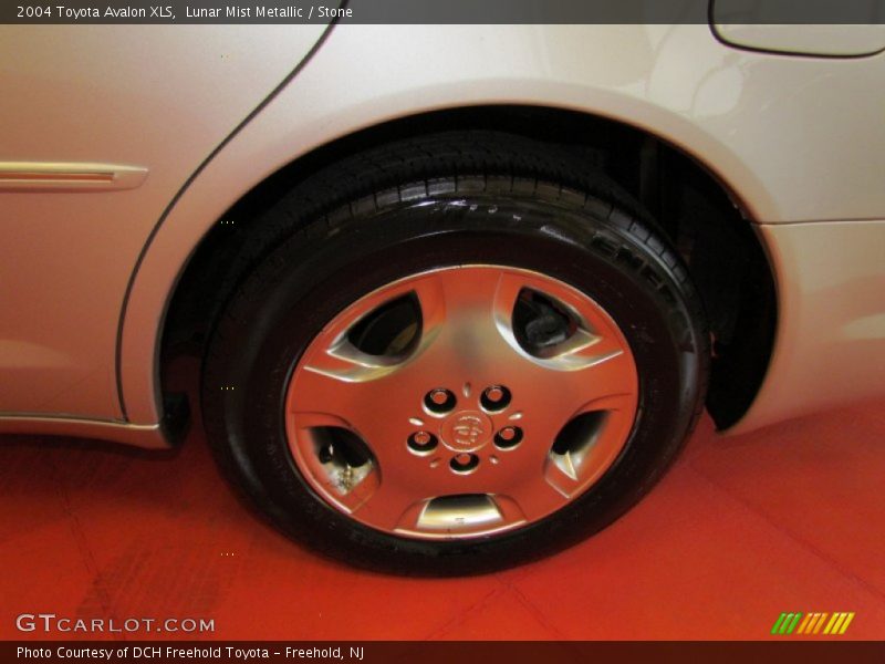 Lunar Mist Metallic / Stone 2004 Toyota Avalon XLS