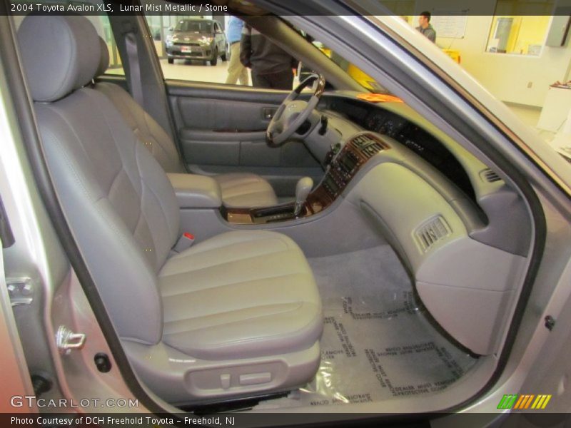 Lunar Mist Metallic / Stone 2004 Toyota Avalon XLS