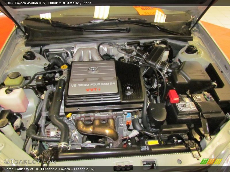 Lunar Mist Metallic / Stone 2004 Toyota Avalon XLS