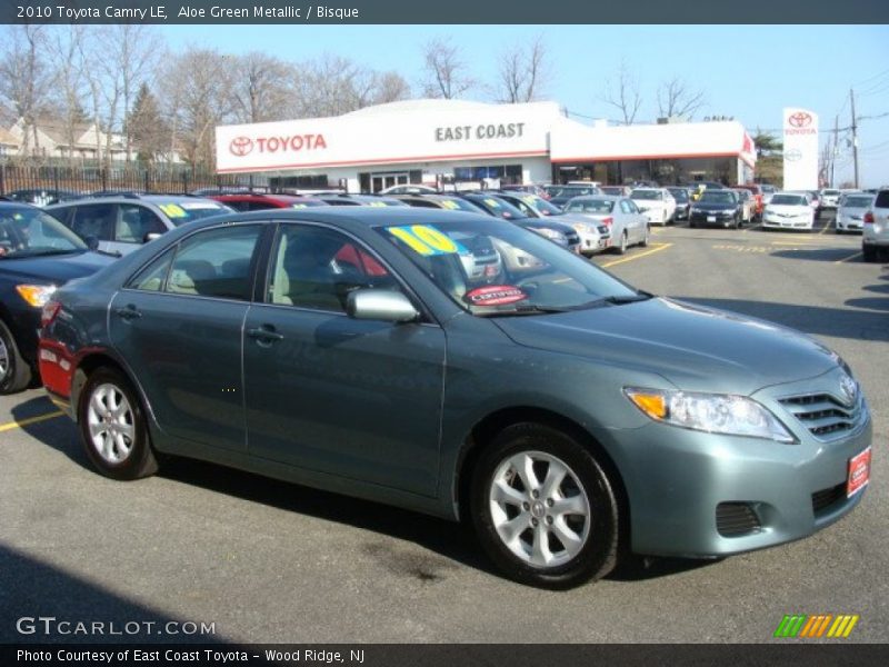 Aloe Green Metallic / Bisque 2010 Toyota Camry LE