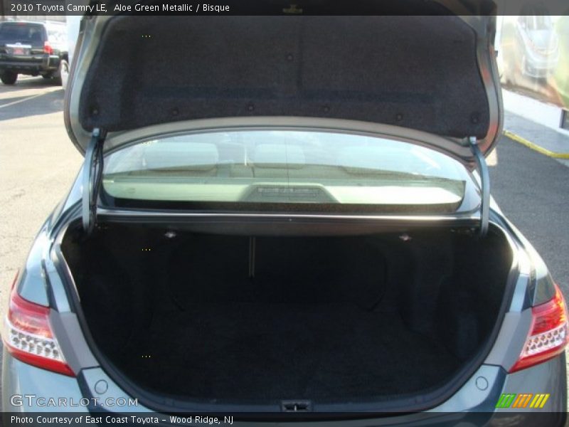 Aloe Green Metallic / Bisque 2010 Toyota Camry LE