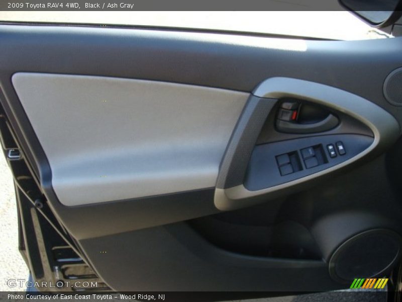 Black / Ash Gray 2009 Toyota RAV4 4WD