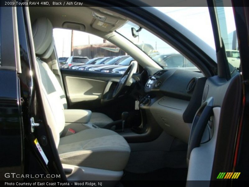 Black / Ash Gray 2009 Toyota RAV4 4WD