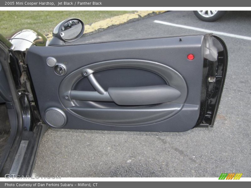 Jet Black / Panther Black 2005 Mini Cooper Hardtop