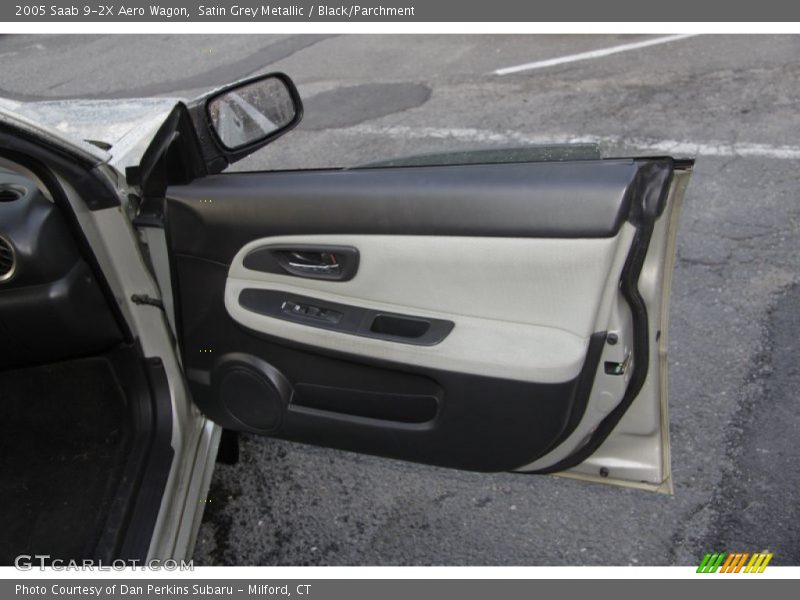 Satin Grey Metallic / Black/Parchment 2005 Saab 9-2X Aero Wagon