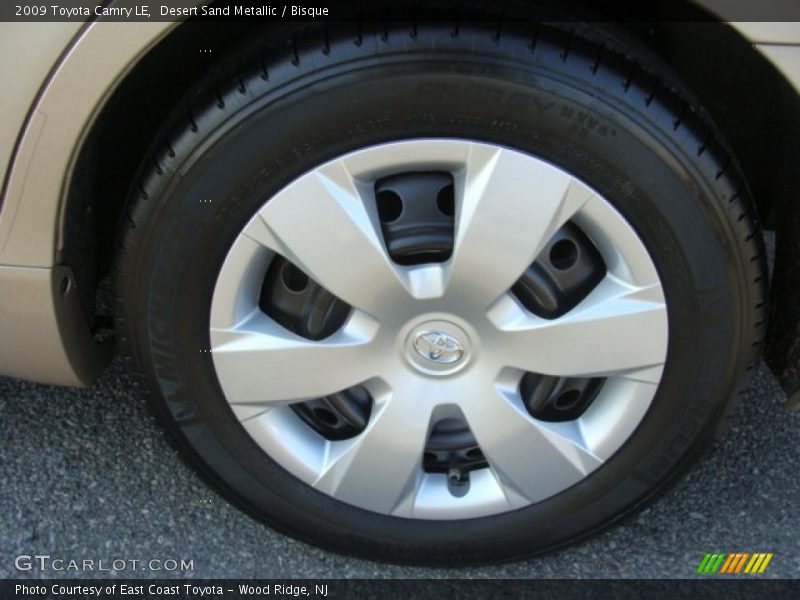 Desert Sand Metallic / Bisque 2009 Toyota Camry LE
