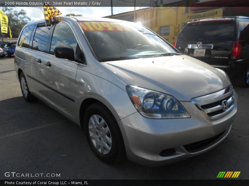 Silver Pearl Metallic / Gray 2006 Honda Odyssey LX