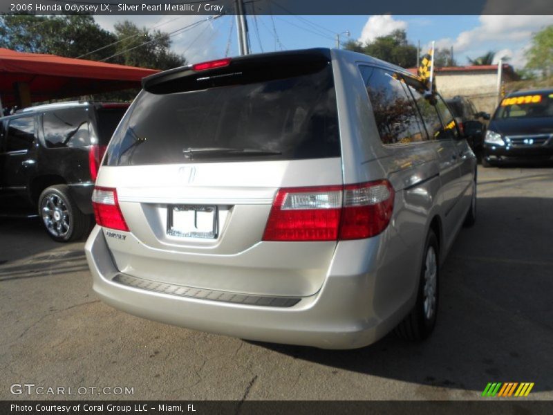 Silver Pearl Metallic / Gray 2006 Honda Odyssey LX