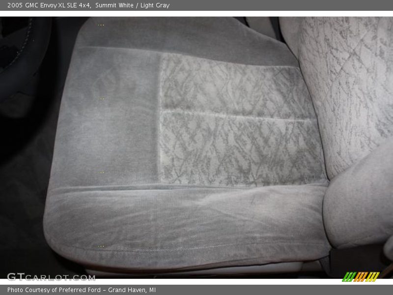 Summit White / Light Gray 2005 GMC Envoy XL SLE 4x4