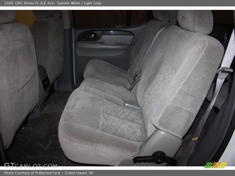 Summit White / Light Gray 2005 GMC Envoy XL SLE 4x4