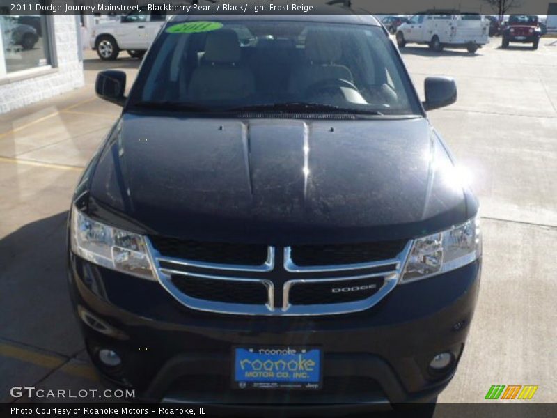 Blackberry Pearl / Black/Light Frost Beige 2011 Dodge Journey Mainstreet