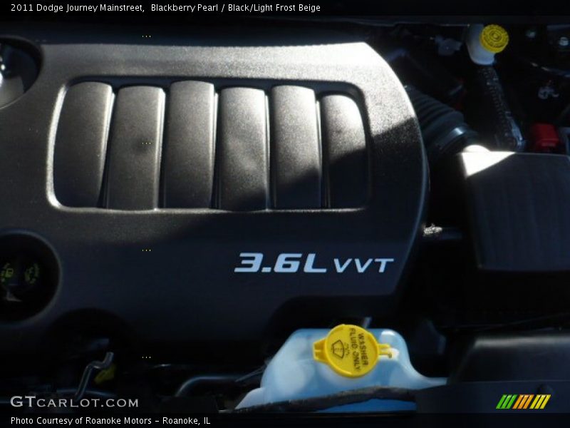 Blackberry Pearl / Black/Light Frost Beige 2011 Dodge Journey Mainstreet
