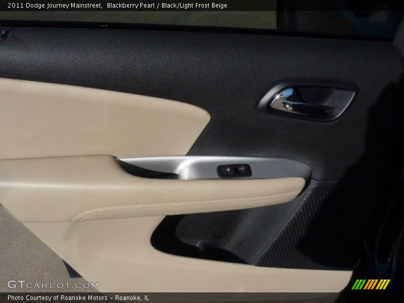 Blackberry Pearl / Black/Light Frost Beige 2011 Dodge Journey Mainstreet