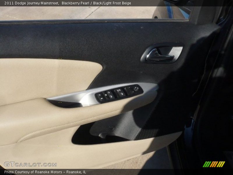 Blackberry Pearl / Black/Light Frost Beige 2011 Dodge Journey Mainstreet