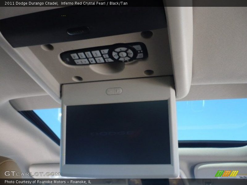 Inferno Red Crystal Pearl / Black/Tan 2011 Dodge Durango Citadel