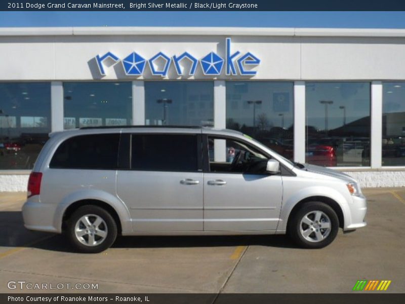 Bright Silver Metallic / Black/Light Graystone 2011 Dodge Grand Caravan Mainstreet