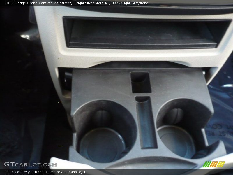 Bright Silver Metallic / Black/Light Graystone 2011 Dodge Grand Caravan Mainstreet