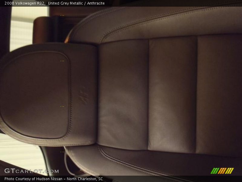 United Grey Metallic / Anthracite 2008 Volkswagen R32