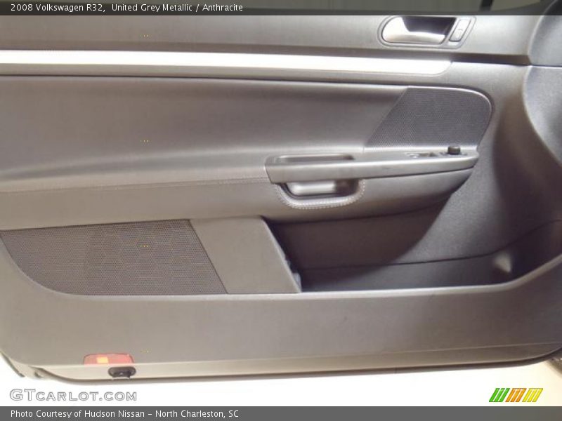 United Grey Metallic / Anthracite 2008 Volkswagen R32