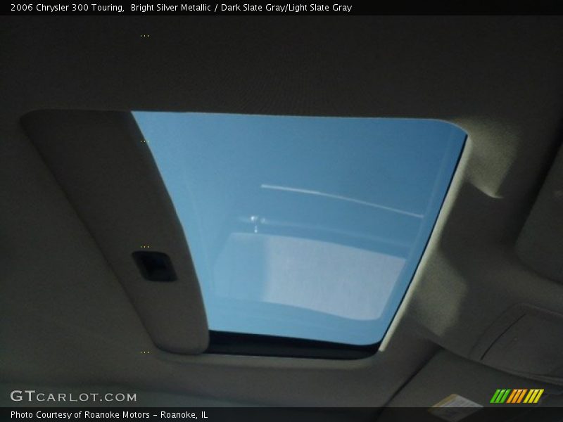 Bright Silver Metallic / Dark Slate Gray/Light Slate Gray 2006 Chrysler 300 Touring