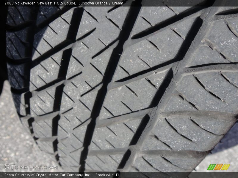 Sundown Orange / Cream 2003 Volkswagen New Beetle GLS Coupe