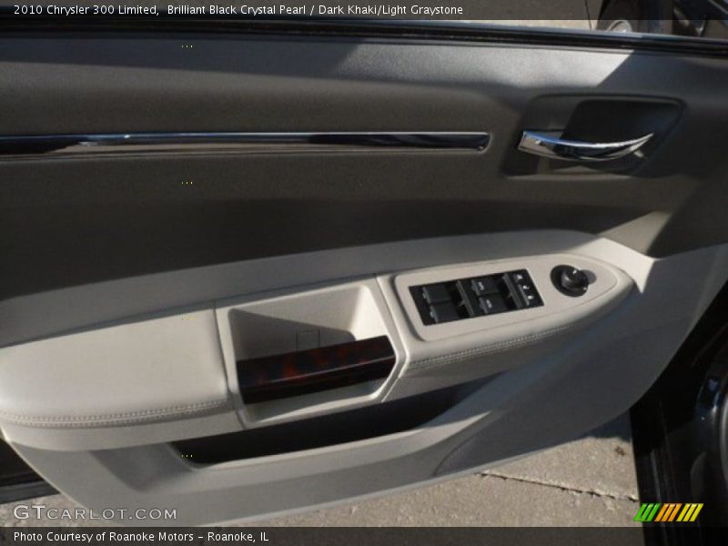 Brilliant Black Crystal Pearl / Dark Khaki/Light Graystone 2010 Chrysler 300 Limited