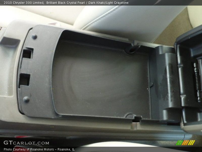 Brilliant Black Crystal Pearl / Dark Khaki/Light Graystone 2010 Chrysler 300 Limited