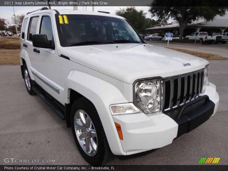 Bright White / Dark Slate Gray 2011 Jeep Liberty Limited 4x4