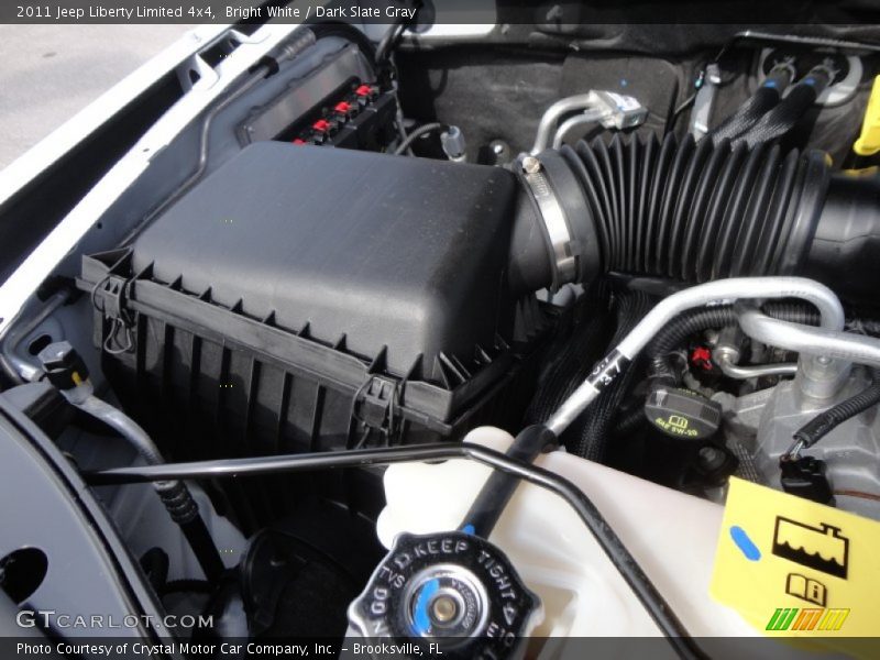 Bright White / Dark Slate Gray 2011 Jeep Liberty Limited 4x4