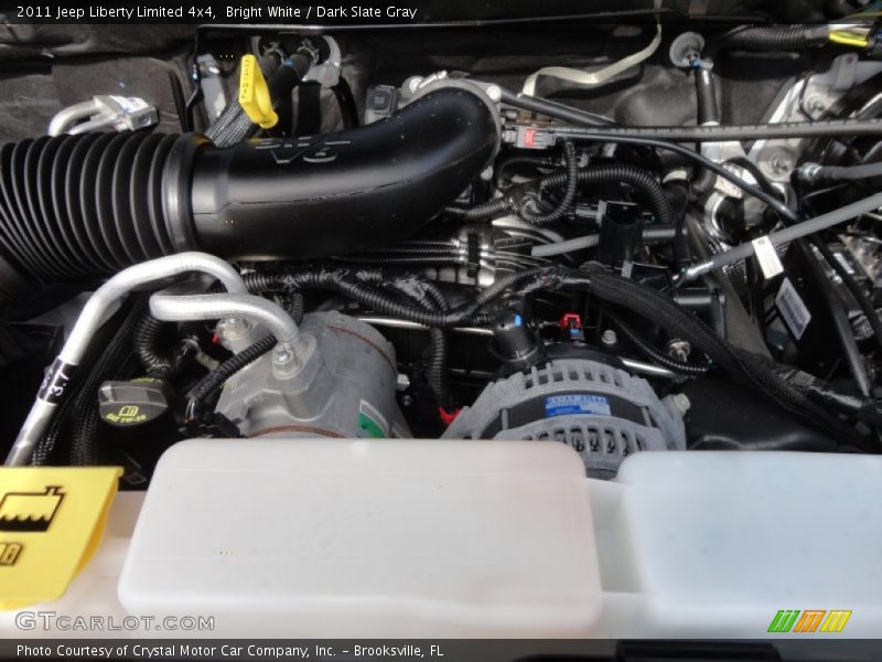 Bright White / Dark Slate Gray 2011 Jeep Liberty Limited 4x4