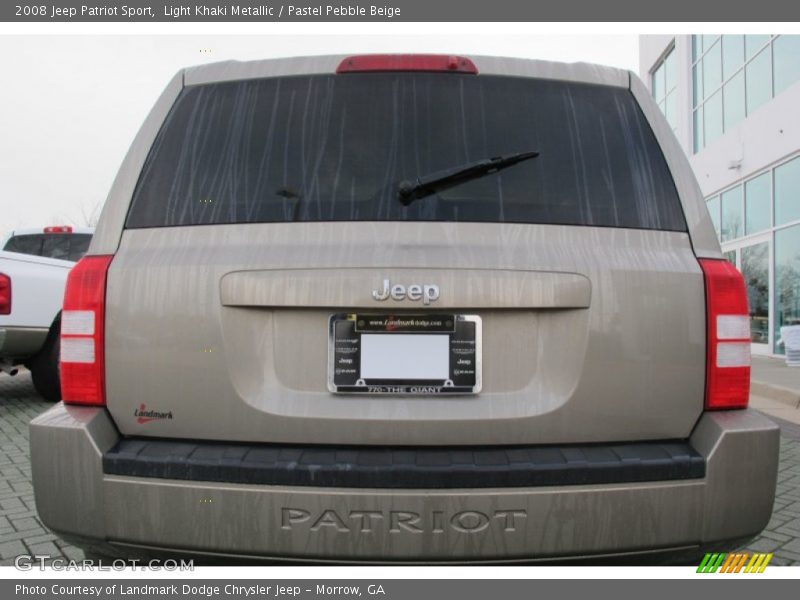 Light Khaki Metallic / Pastel Pebble Beige 2008 Jeep Patriot Sport